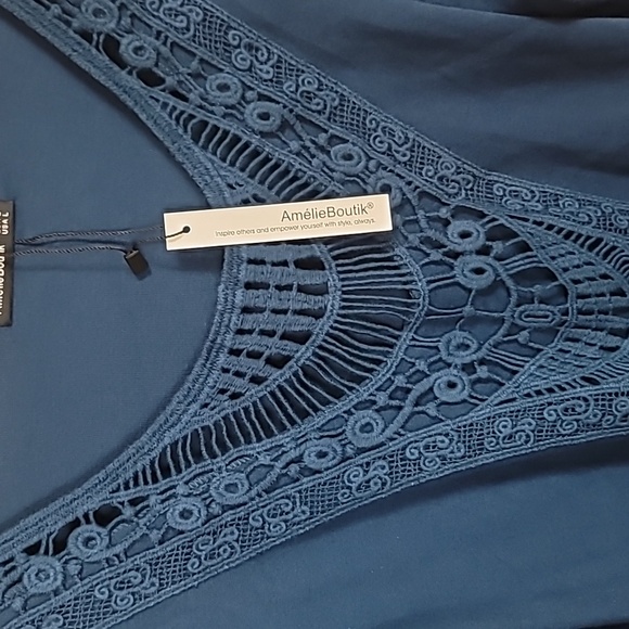 Amelie Boutik blouse top sz large nwt - Picture 2 of 7